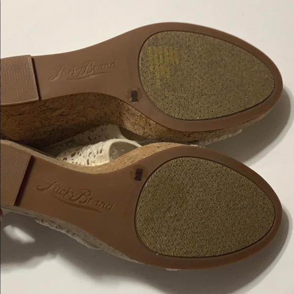 🤍Lucky Brand Cream Lace Wedge Size 10 - Picture 6 of 6